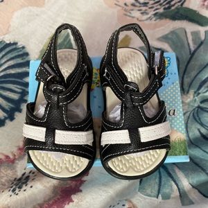 Baby sandals